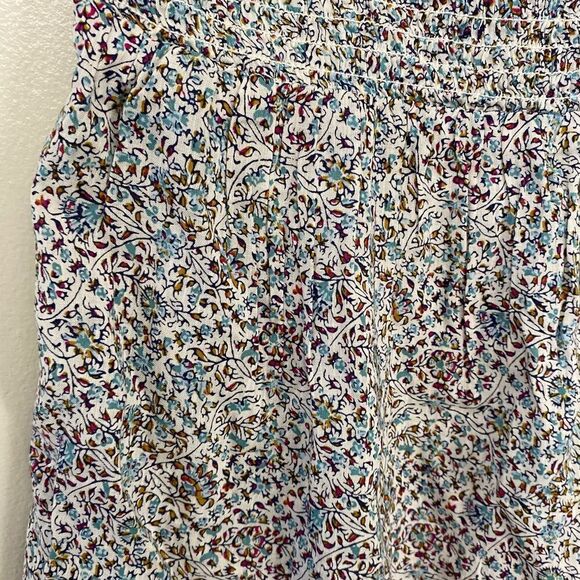 Old Navy Smocked Floral Top - Picture 5 of 8